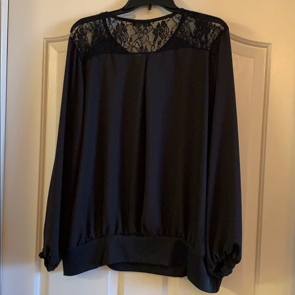 Blouse - Picture 5 of 5